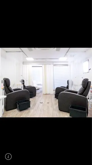 FASTLASH渋谷所属・FASTLASH🍎 友美のマツエク・マツパデザイン