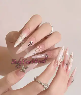 ネイル Oomiya 服部のネイルデザイン