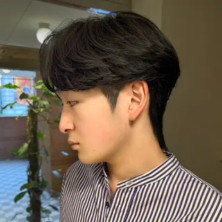 パーマ メンズ GO TODAY シェアサロン原宿 Verno所属・センターパート特化/ メンズカット/ヒロキのヘアスタイル