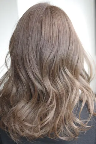 ロング カラー 🌈ディレクター🌈 徳松優希のヘアスタイル