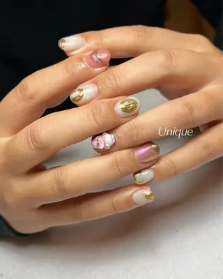 ネイル Unique 【ユニーク】のネイルデザイン
