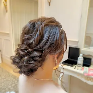 セミロング ヘアアレンジ 鈴木 沙羅のマツエク・マツパデザイン