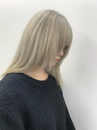 ミディアム カラー OSAYA所属・長 花芽のヘアスタイル