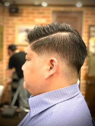 ショート HIRO銀座　バーバーショップ大宮所属・ヒロ銀座 林のヘアスタイル