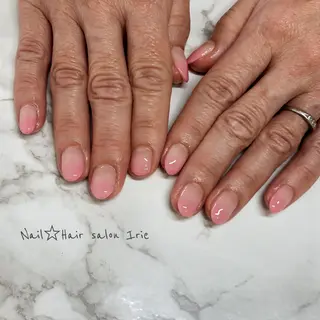 ネイル Hair salon Irie所属・與儀 知佳のネイルデザイン