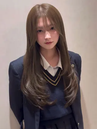 ロング カラー meby所属・🩵福岡ブリーチなし レイヤー/紫音🩵のヘアスタイル