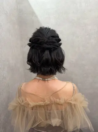 ショート まとまるボブ🌼 アレンジ🌼鴨下穂香のヘアスタイル