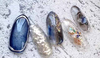 セミロング ネイル 長さ出し専門 nynaのネイルデザイン