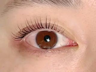 マツエク・マツパ amie久宝寺店所属・amie ゆまのマツエク・マツパデザイン