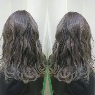 カラー セミロング youres センター南所属・センター南 SEIJIのヘアスタイル