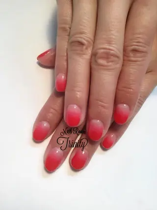 ネイル Trinity staffのネイルデザイン