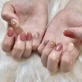 ネイル AYANA momo京橋のネイルデザイン