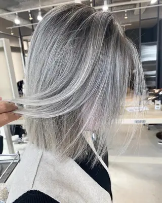 ショート カラー ヘアアレンジ ネイル マツエク・マツパ アイブロウ 井上 一平のヘアスタイル