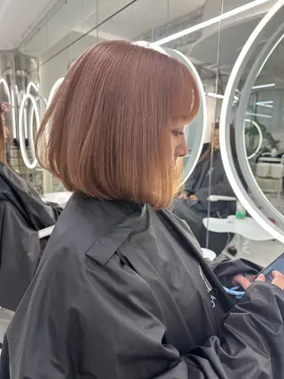 ミディアム ハイトーンボブ Mizuki.のヘアスタイル