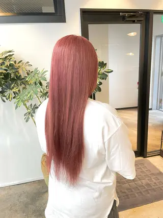 ロング カラー ハイトーンカラ ー/小川のヘアスタイル