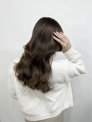 ミディアム カラー ioe元町 yukaのヘアスタイル