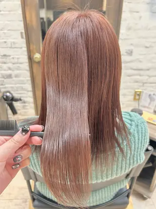 ミディアム 林 美佑のヘアスタイル