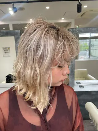 ミディアム カラー Merlyosaka 早川未来のヘアスタイル