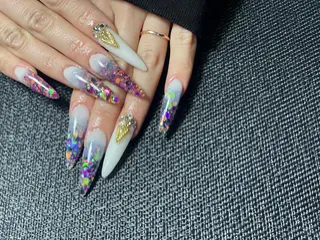 ネイル Whity所属・Whity kiriのネイルデザイン