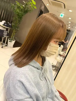 ロング 長谷川 結音のヘアスタイル