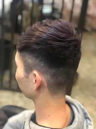 ショート メンズ 高木 達也のヘアスタイル