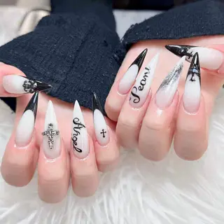 ネイル anh nail anne🤍のネイルデザイン