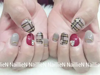 ネイル Nail lieNのネイルデザイン