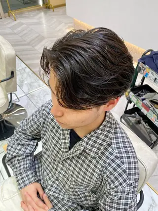 ショート パーマ メンズ 酸スト/フェザー パーマ/三谷海斗のヘアスタイル
