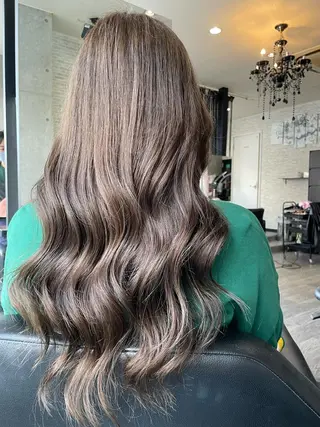 ロング Lilly所属・【Lilly】成田 紗英のヘアスタイル