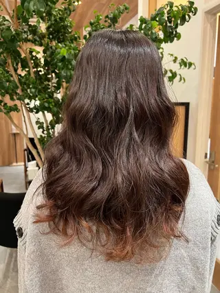 ミディアム 村中 逸紀のヘアスタイル