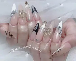 ネイル yumiジェル& チップ長さだしのネイルデザイン