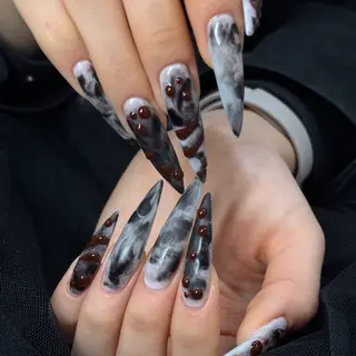 ネイル Haluca 長さ出し🍀のネイルデザイン