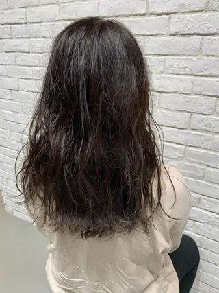 セミロング 大木 華のヘアスタイル