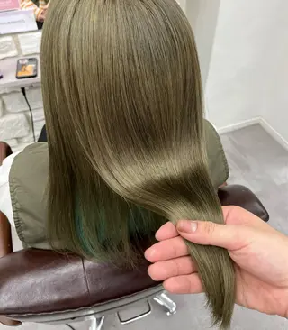 ロング カラー 天王寺髪質改善なら よしみさん✨のヘアスタイル