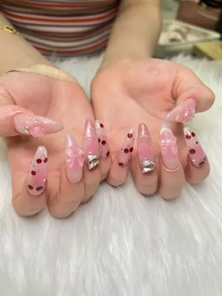 ネイル limo/ kotomiのネイルデザイン