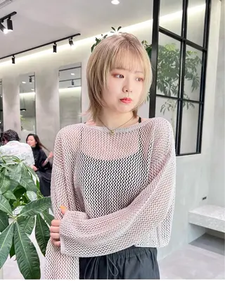 ミディアム 神戸/karina /レイヤー/髪質改善のヘアスタイル