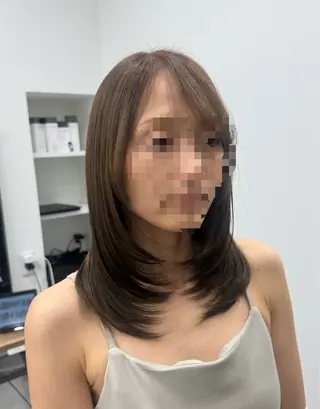 セミロング カラー BELLE by revo所属・𝘀𝗮𝗲/ 艶髪/ショートボブのヘアスタイル