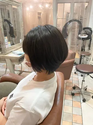 ショート パーマ 前平 友慈のヘアスタイル