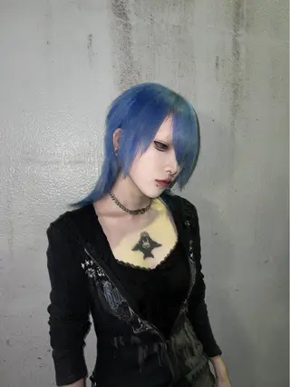 ミディアム AIRA/ブリーチ ‪/透明感カラーのヘアスタイル