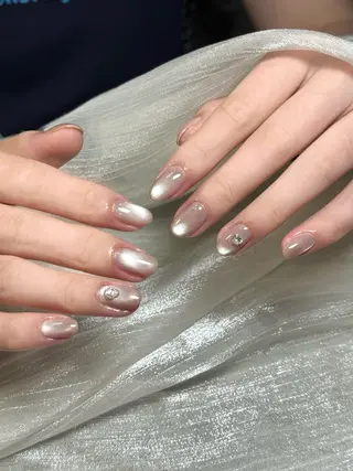 ネイル EE.Nail所属・FuFu.Nail 2️⃣番のネイルデザイン