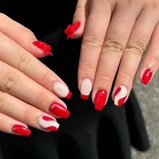 ネイル LAVISH nanamiのネイルデザイン