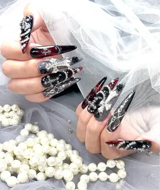 ネイル KiKO 🌻ひまわりサロンのネイルデザイン