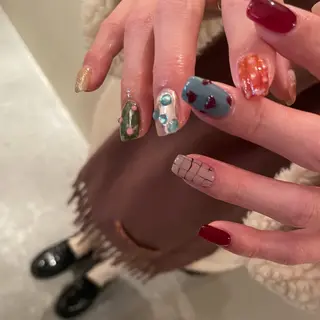 ネイル SALON VILLAGE AOYAMA 2nd.所属・NAKAMURA HARUKAのネイルデザイン