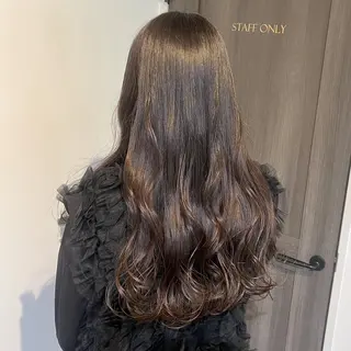 ロング Okano Mahoのヘアスタイル