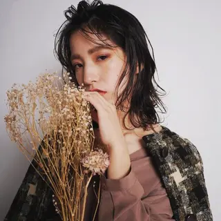 ミディアム カラー Batta所属・坂上 岳のヘアスタイル