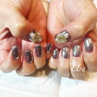 ネイル UrakoNail 《nail》のネイルデザイン