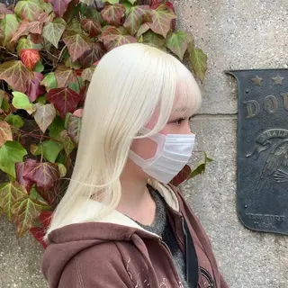 ミディアム カラー サロウィン(SALOWIN)原宿iori店所属・れい🫧 ハイトーン特化のヘアスタイル