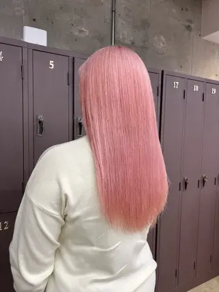 ロング カラー era所属・azumi/ボブ/暖 色/オリーブ/縮毛のヘアスタイル