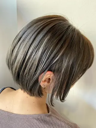 ショート 河野 薫のヘアスタイル