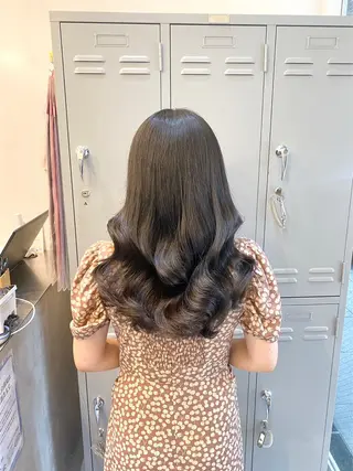 ロング カラー 髪質改善× ハイライト溝江のヘアスタイル